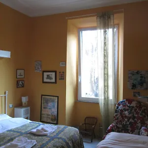 Gasthof Casa Particular 25rooms, Rom